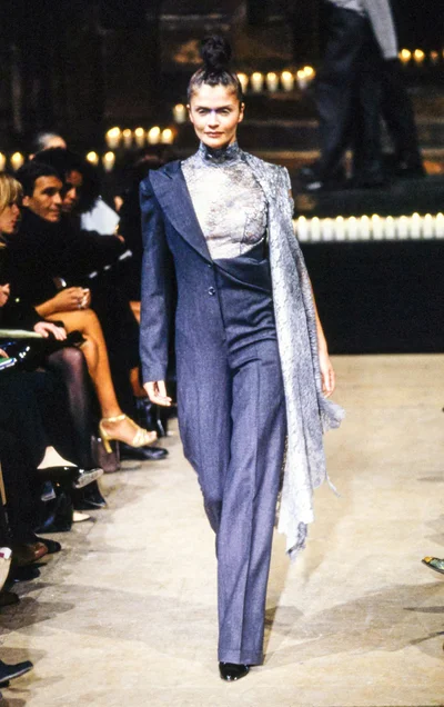 Look 70
